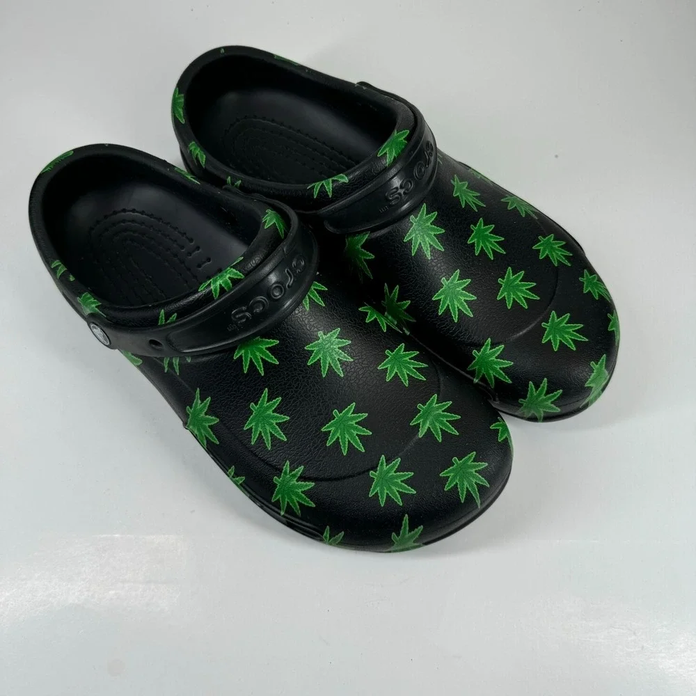 Crocs Bistro 420 Hemp Leaf Men's US 13 Black/Green Slip-Resistant Work Clogs